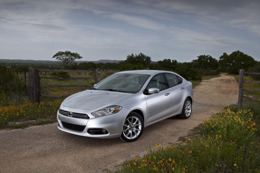  Dodge Dart Aero 2013 года  (фото 15 из 20)